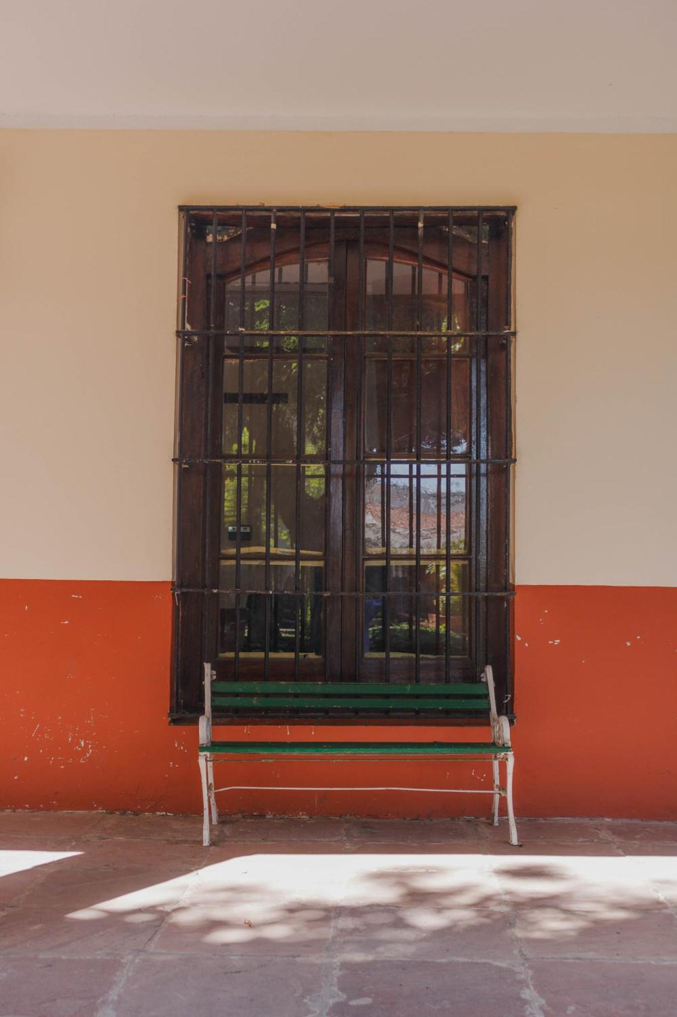 Alojamiento en pleno centro de Corrientes Exterior foto